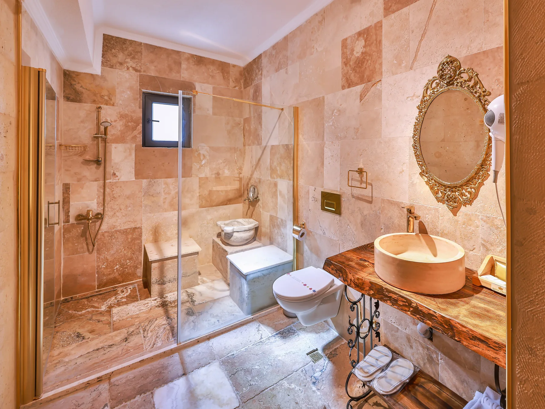 Royal Suite