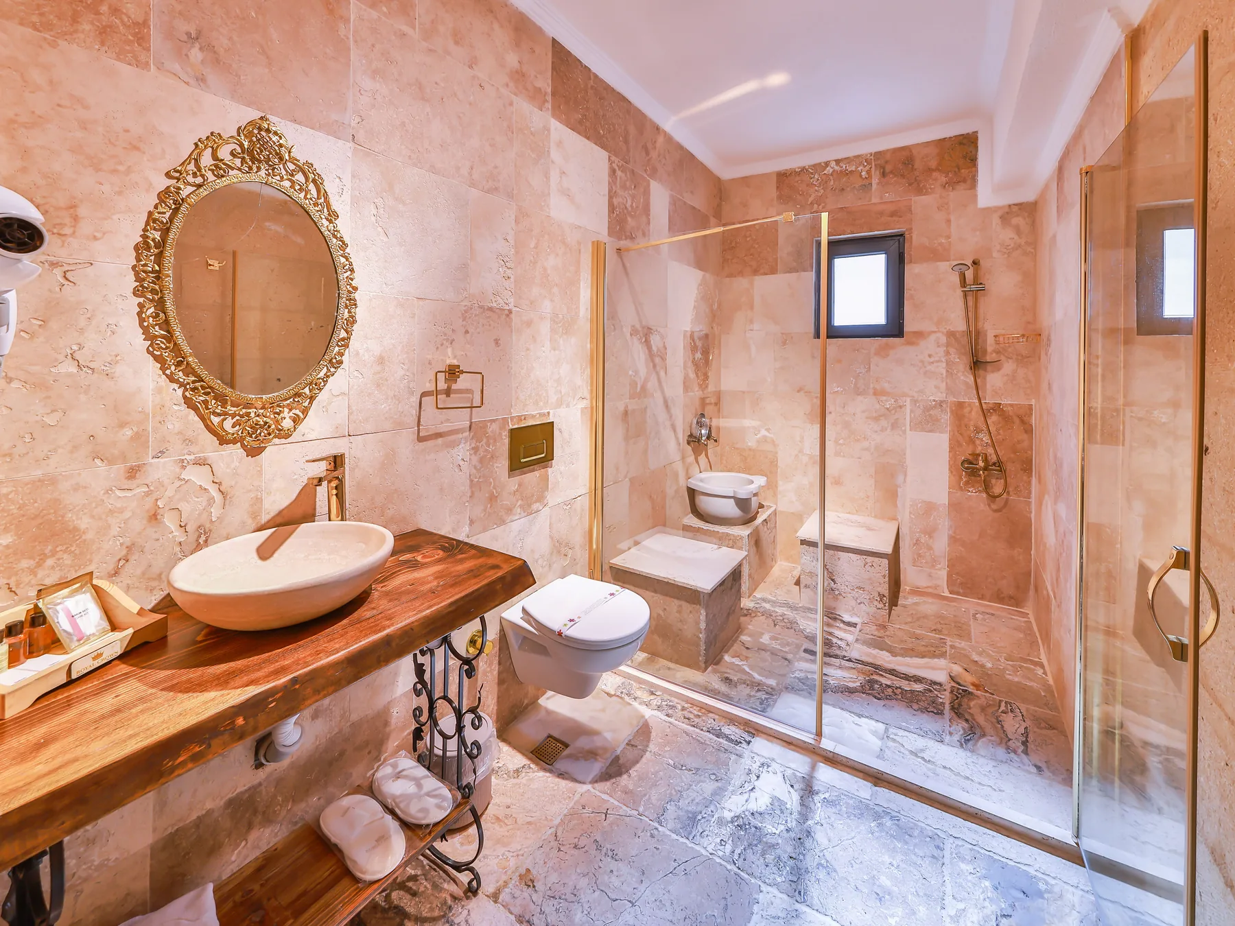 Royal Suite